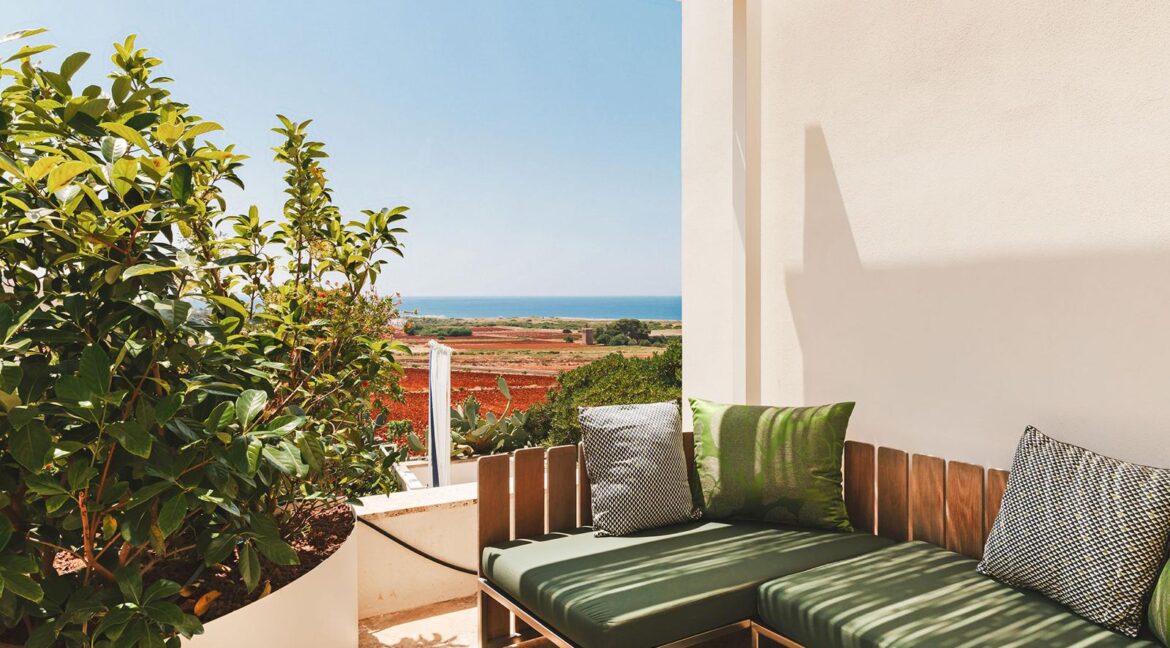 Esterno 2 vista mare