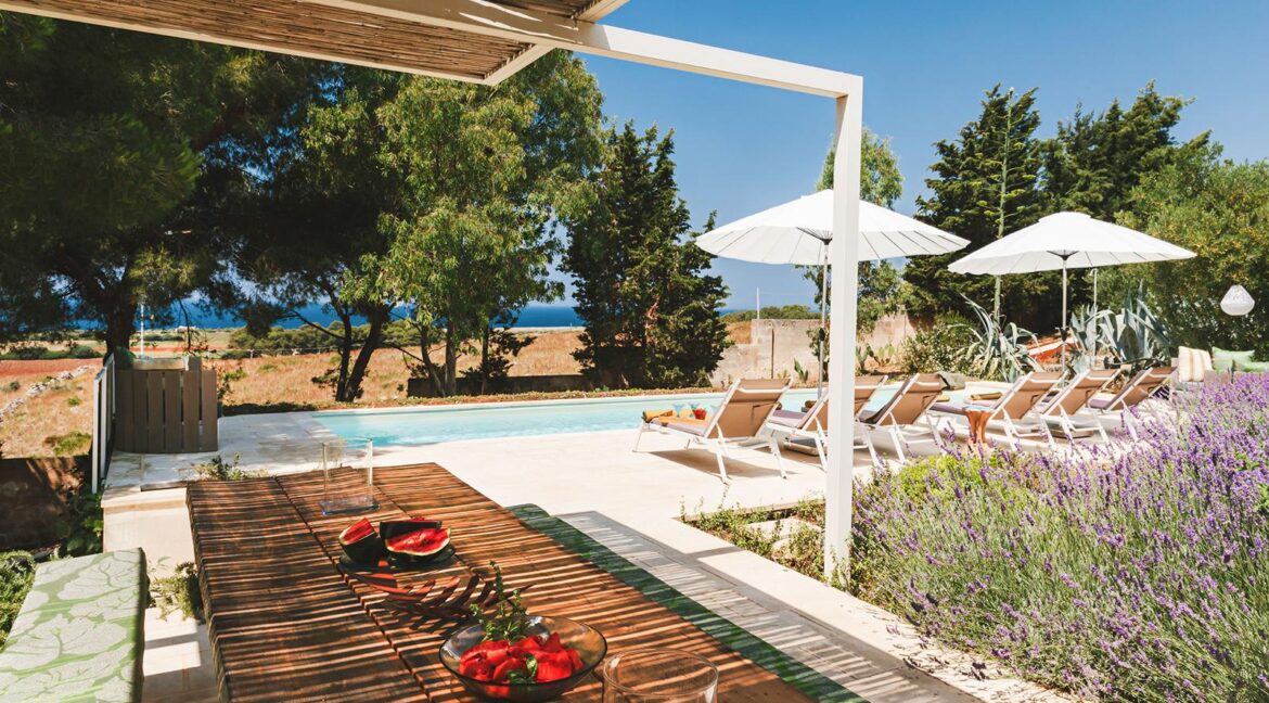 Tavolo esterno da usare